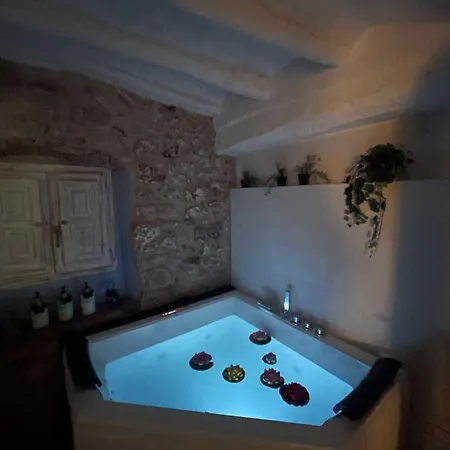 Appartement El Secret De La Llegenda El Drac à Vilaverd Extérieur photo